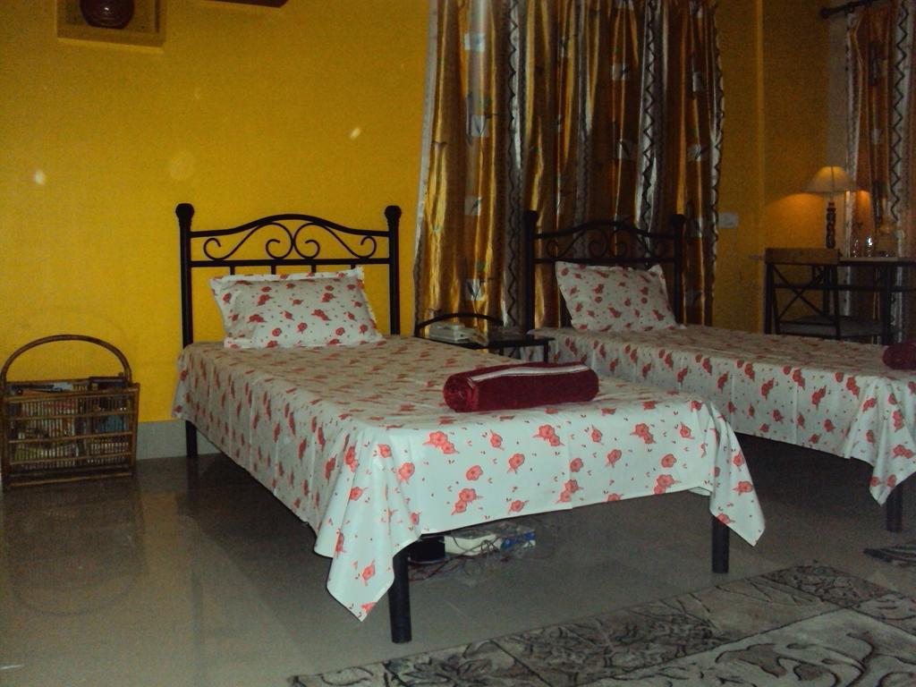 Hotel Kings Castle Guwahati Habitación foto